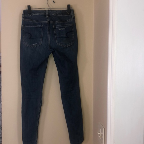 American Eagle Ripped High rise Stretch Jegging - Picture 2 of 3